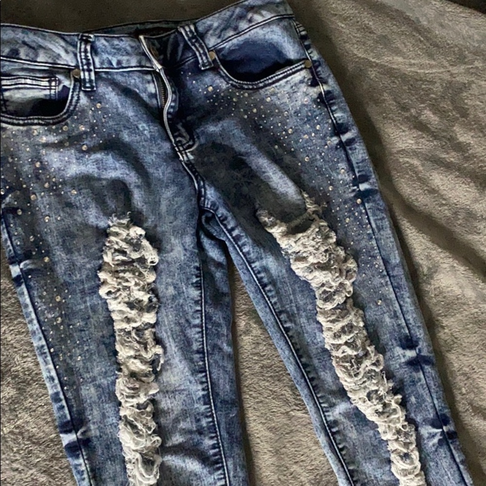 Jeans
